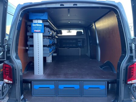 VW Transporter L2 Sortimo SR5 en Jumbo laden