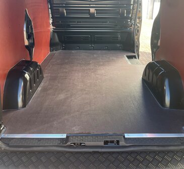 Fiat Talento L1 10mm antislip betonplex vloer op maat