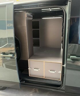 Kia PV5 met 2 schuifdeuren