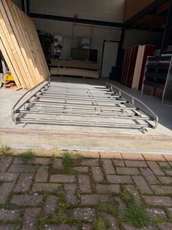 Voorraad: Dubbel laags RVS Equinox imperiaal Trafic L2