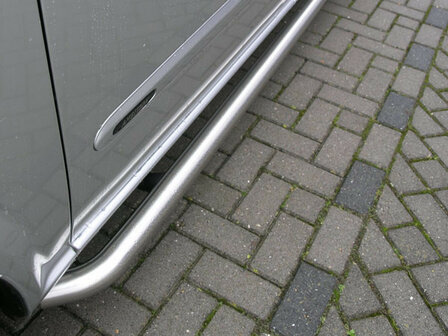 RVS Side-bar set Mercedes Sprinter L2 (&#039;18&gt;)WB 3924, geborsteld
