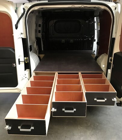Bodembak achterdeur optie met 3 laden tot zijdeur 