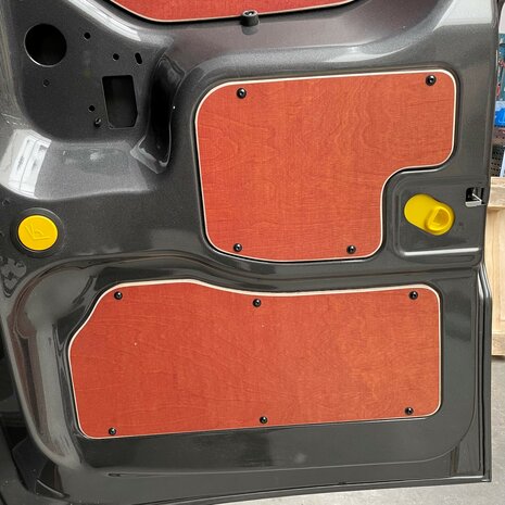 Set achterdeur panelen boven en/of onder 7mm wisaform