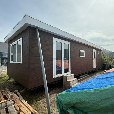 Chalet 11 x 4 meter