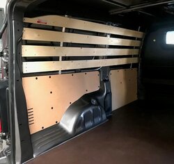 Lat om lat bekleding links en/of rechts alleen bovenzijde