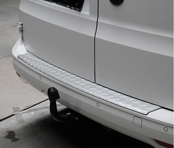 Aluminium bumperstrip grijs of zwart