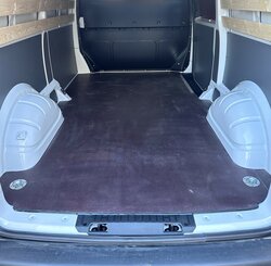 Vloerplaat 10mm antislip betonplex Transporter T5, T6, T6.1 L2