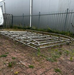 Voorraad: Dubbel laags RVS Equinox imperiaal Trafic L2