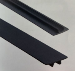 Rhiwa Quality afdekstrip - voor airline rail - 3000 mm lang - zwart kunststof
