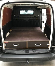 PV5 - Bodembak achterdeur optie met 2 laden tot zijdeur