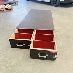 Voorraad nr. 503: Bodembak met 2 laden incl. rol-elementen 83x169x23